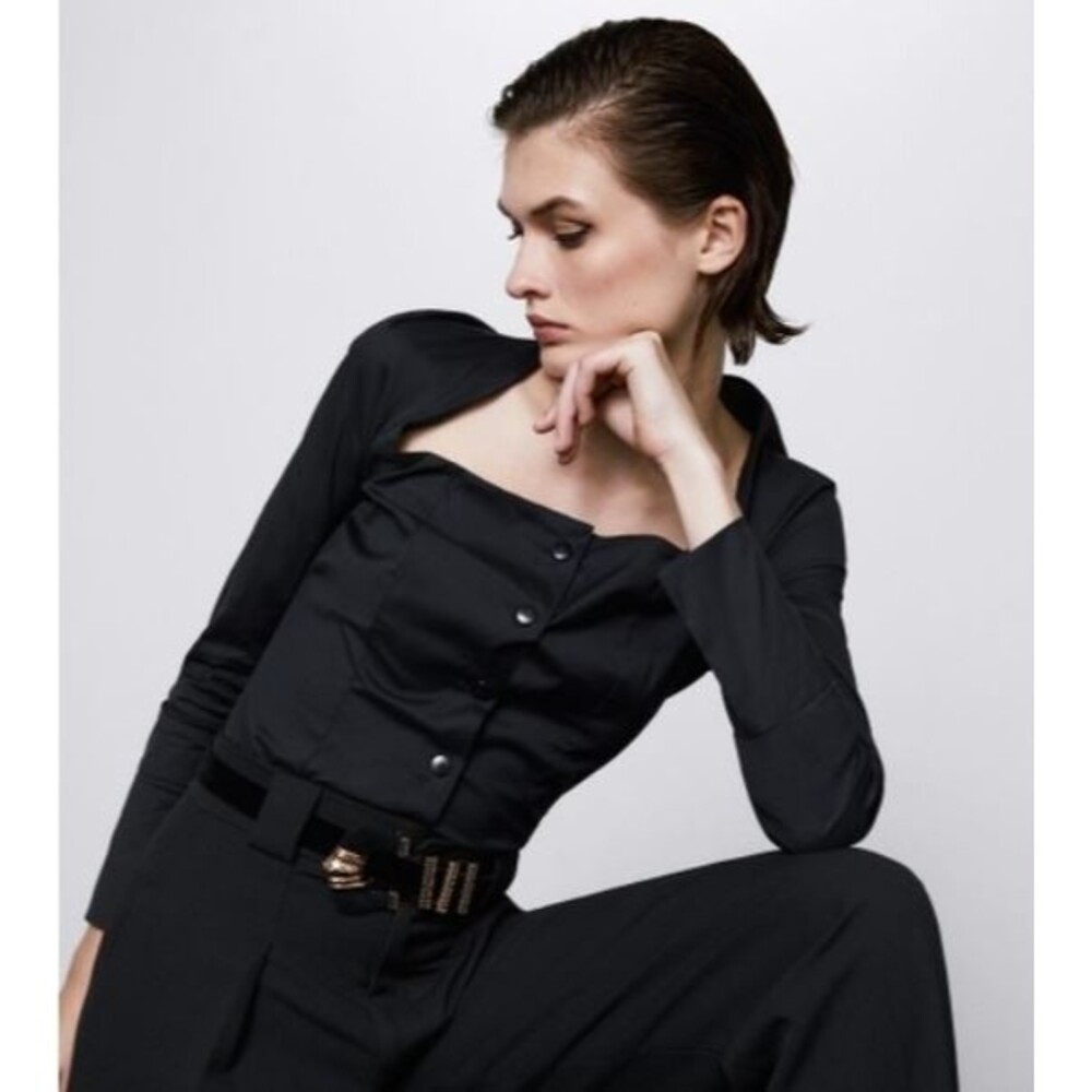 STORE CLOSING FRI JAN 23 NWT Zara poplin button down shirt blouse size S